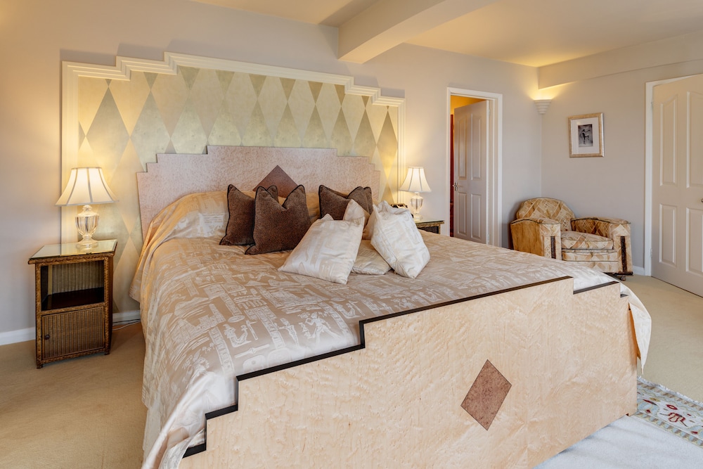 Burgh Island Hotel 8/50