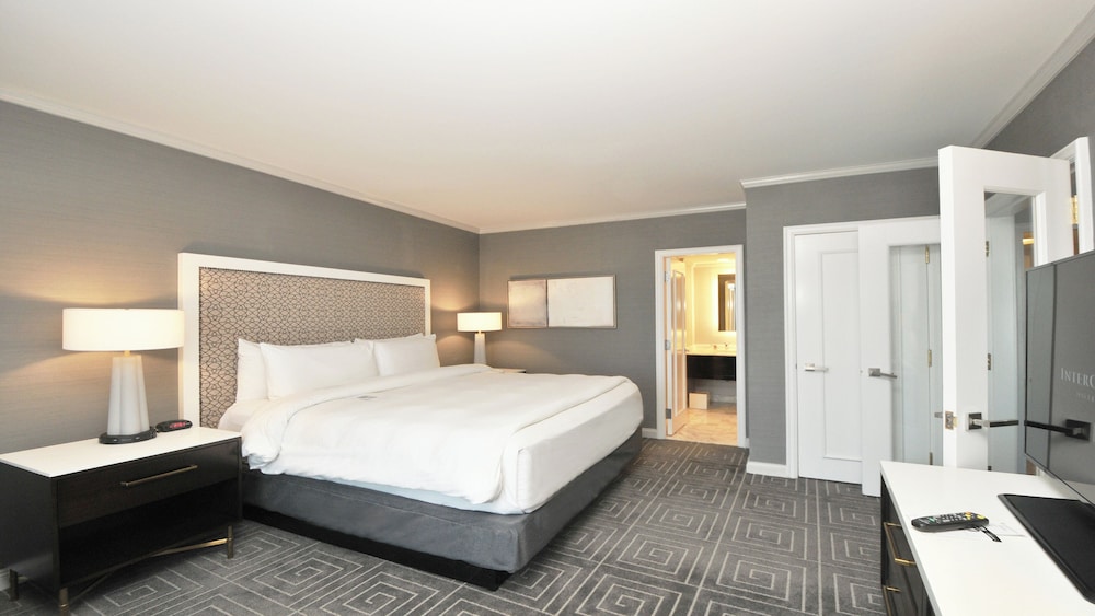 1 Bedroom, Concierge, Suite, King Bed, 2 Balconies، InterContinental Kansas City at the Plaza 2/5