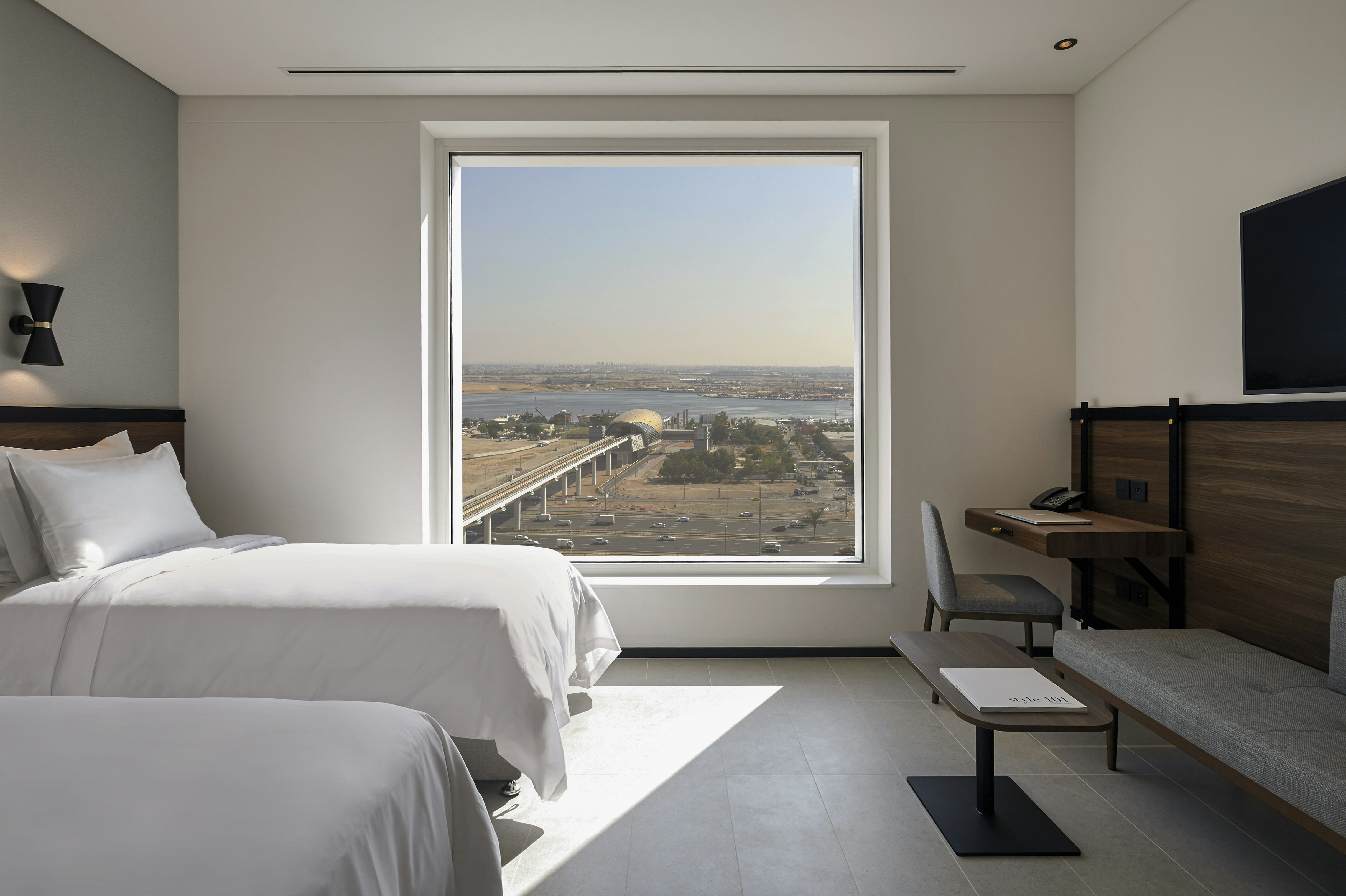 Form Hotel, a member of Design Hotels, Dubai 14/44