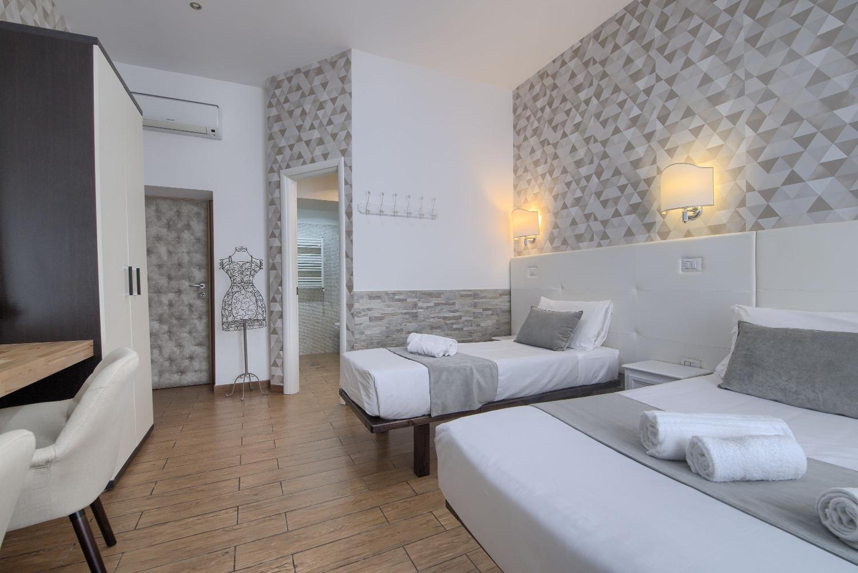 Domus Pietro Inn 2/27