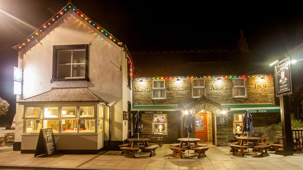 King Arthur's Arms Inn 1/50