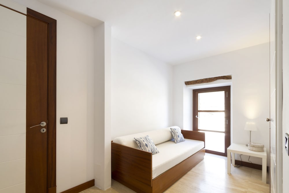 Deluxe, Suite, King Bed, Terrace