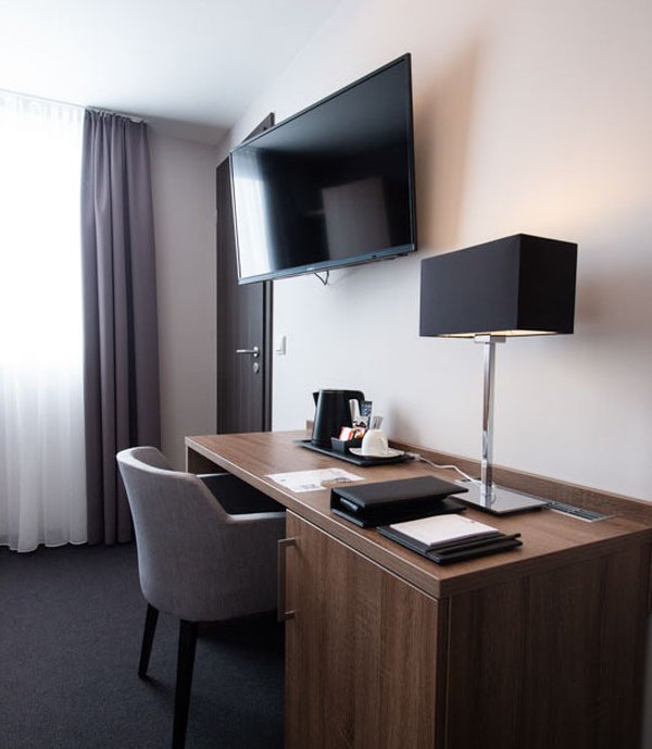 V Boutique Hotel 19/21