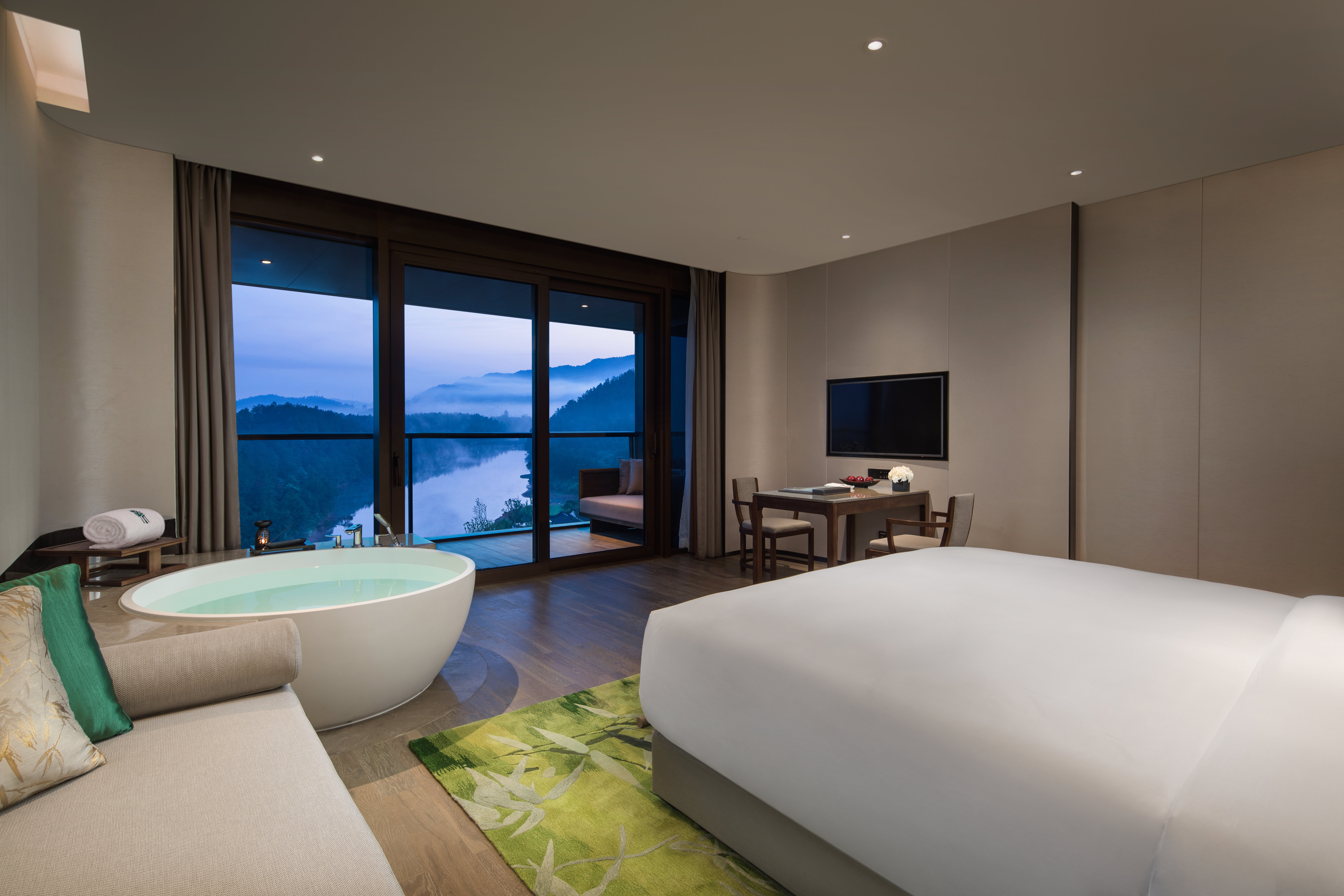 Banyan Tree Anji 15/50