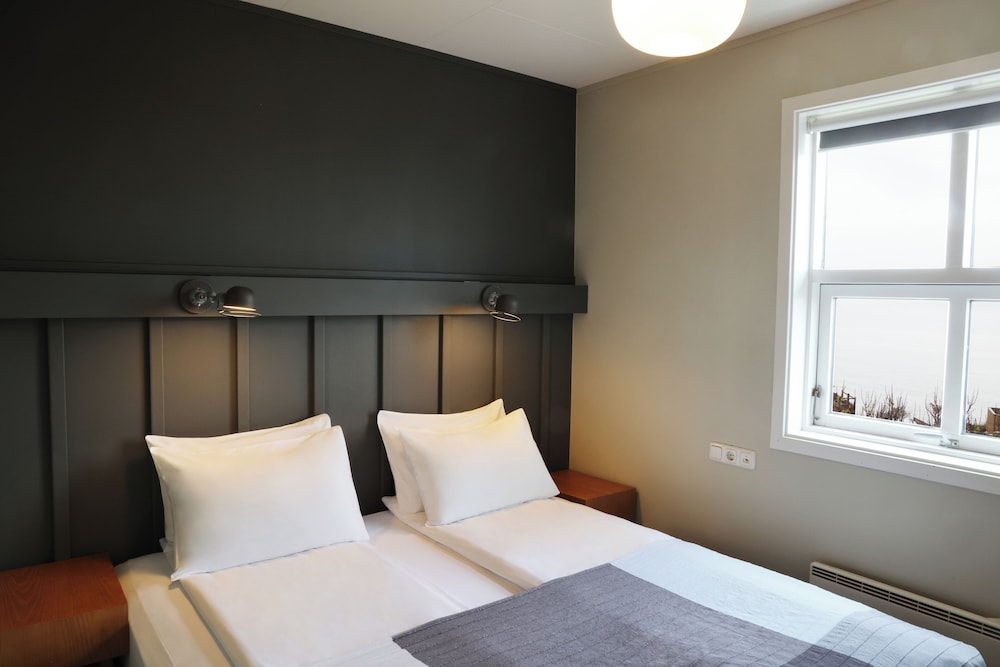 Fosshotel Hellnar 10/64