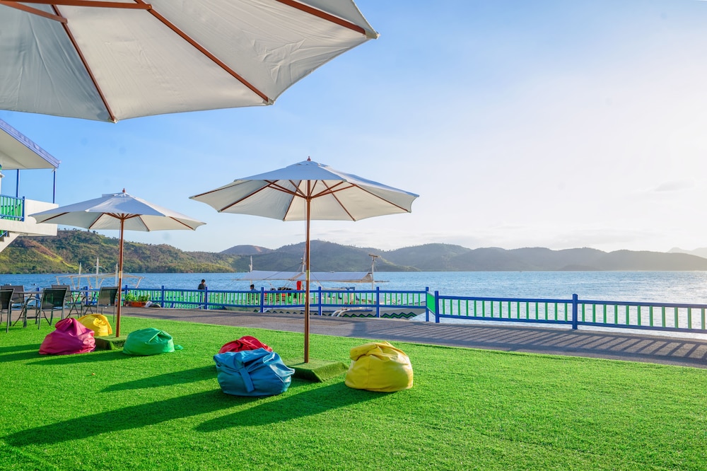 Coron Underwater Garden Resort 44/54