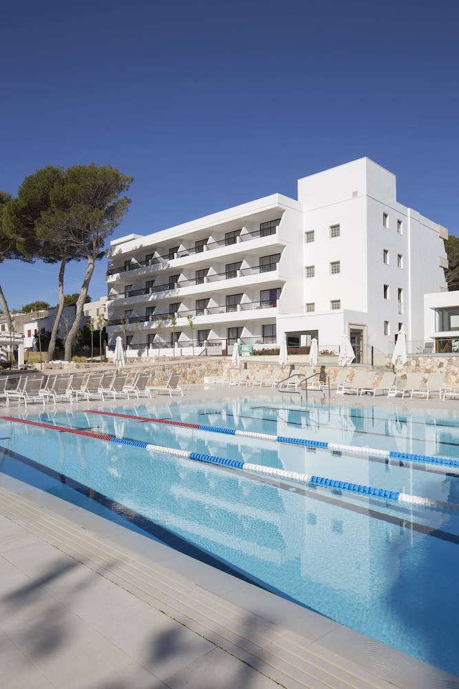 Bella Playa Hotel and Spa 7/78
