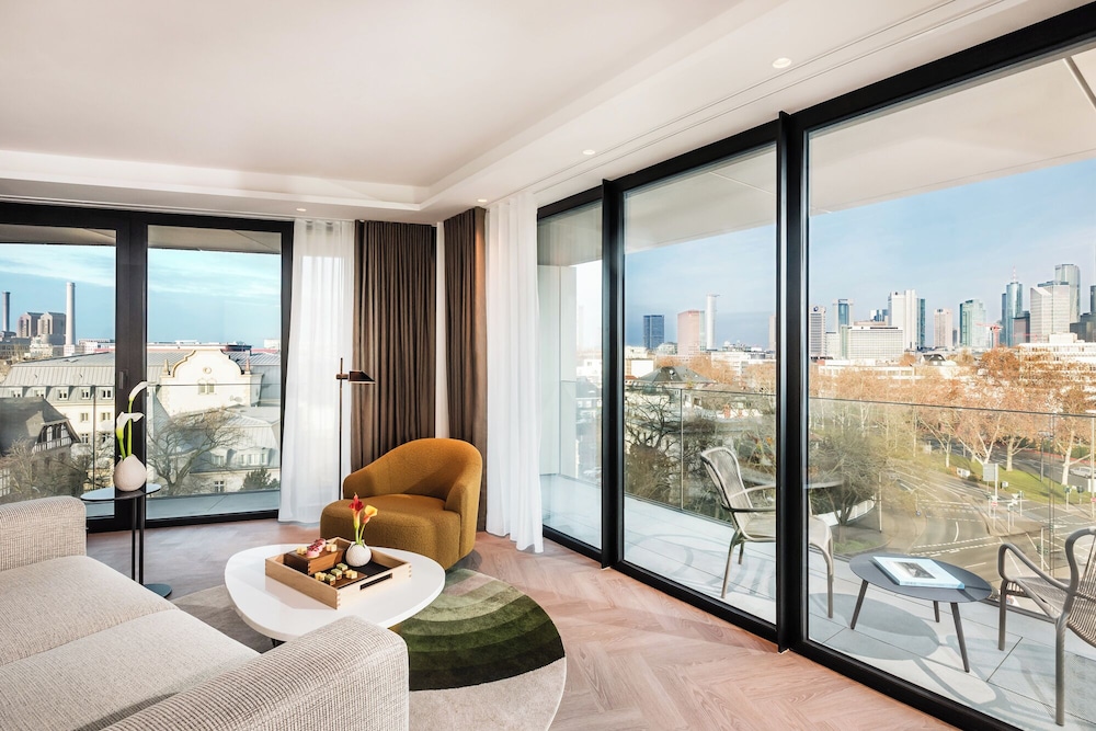Kennedy 89 Hotel Frankfurt - The Unbound Collection by Hyatt 25/49