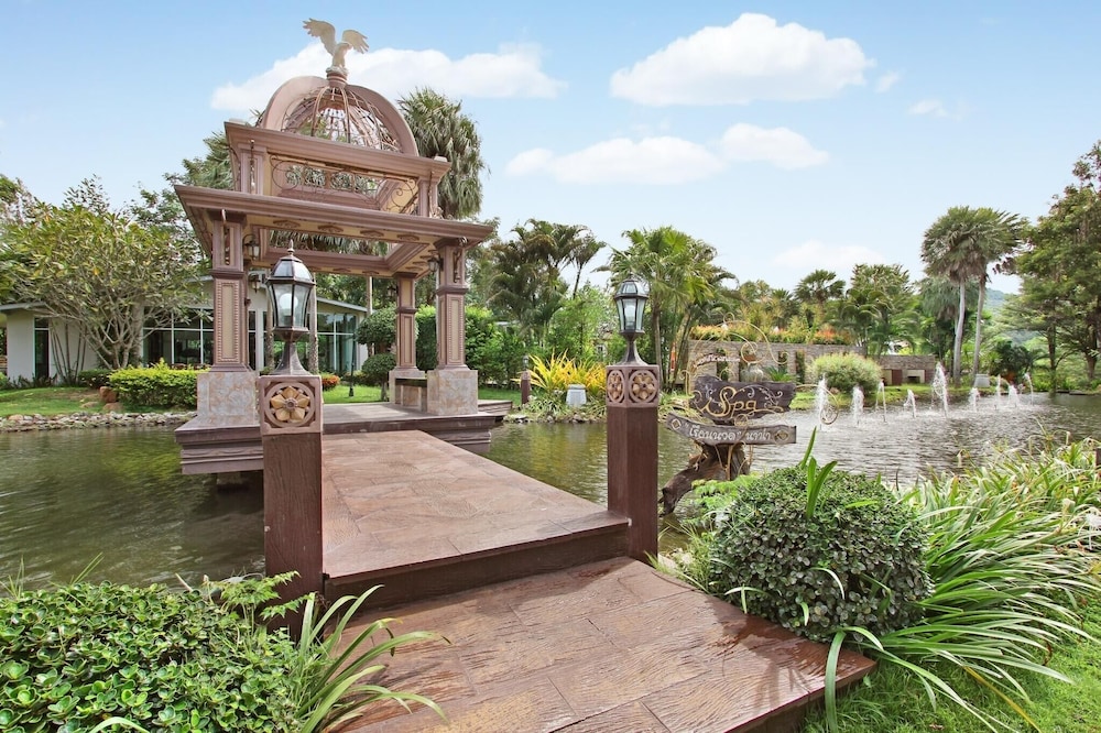 Nana Resort Kaengkrachan 55/65