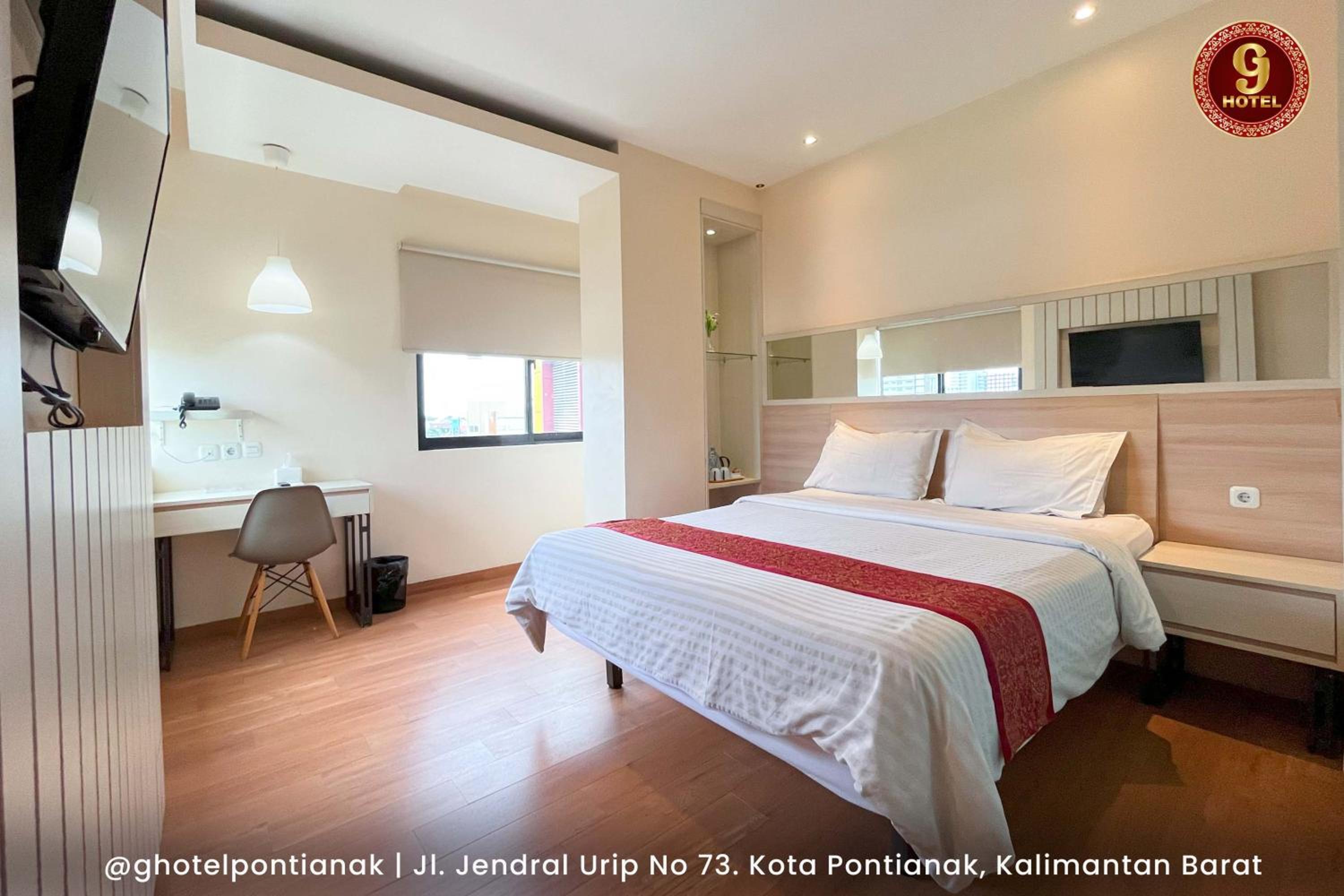 G, Executive, Suite