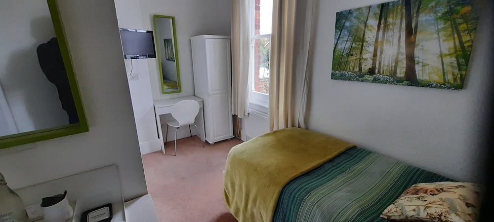 Colebrook Guest House 16/31