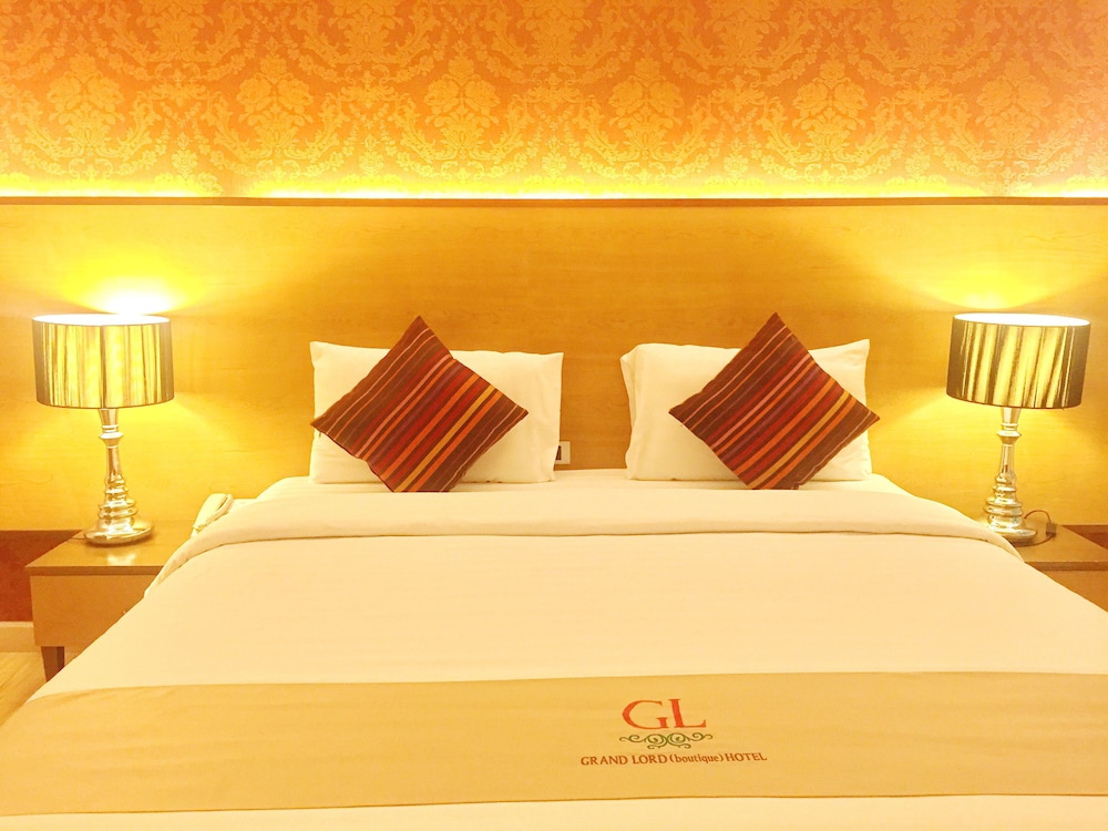 Grand Lord (Boutique) Hotel 23/59