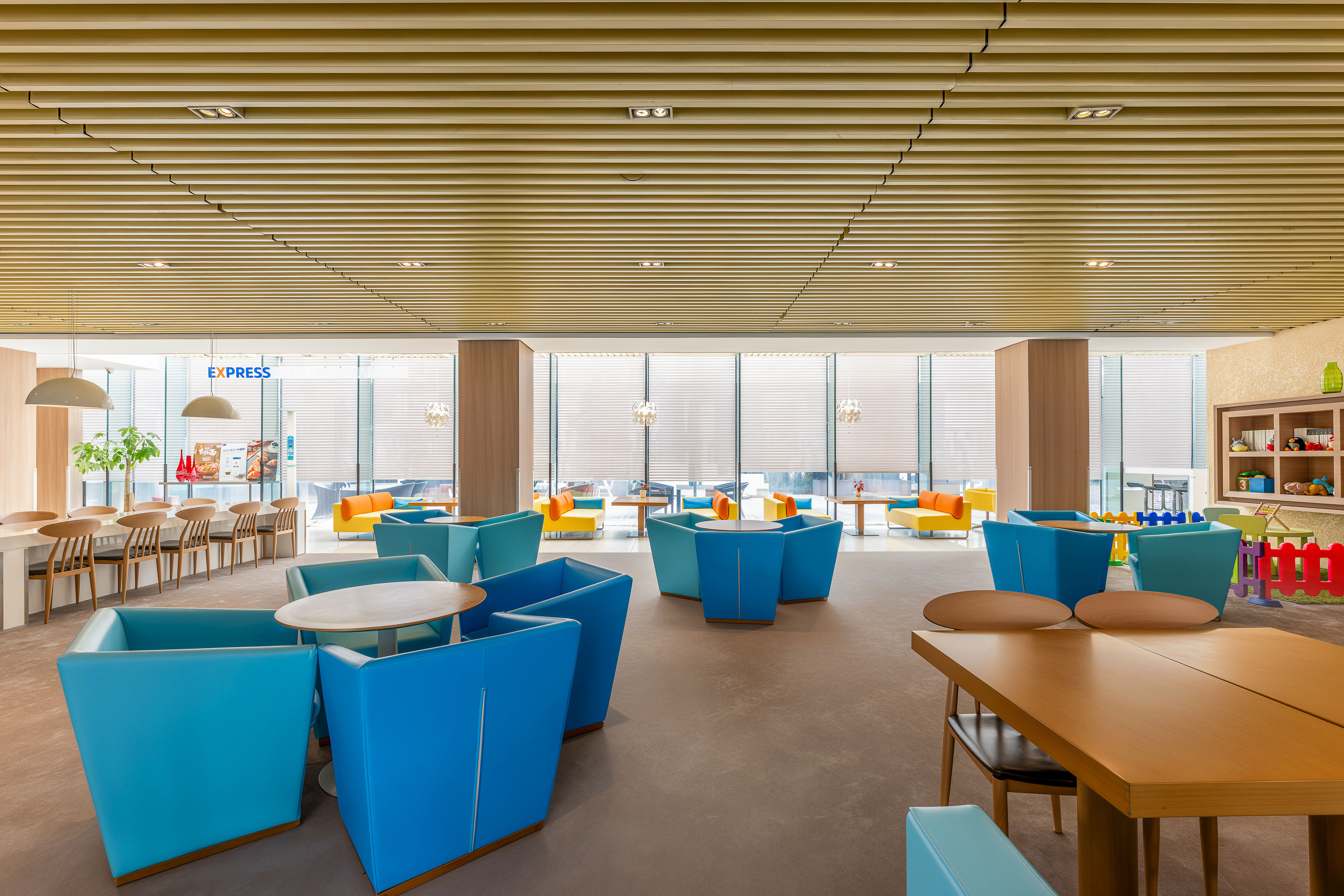 Holiday Inn Express Beijing Airport Zone 38/50
