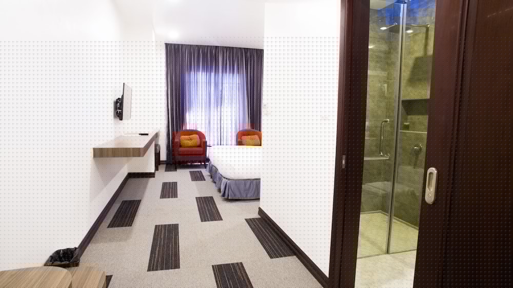 Family Boutique Hotel 42/71