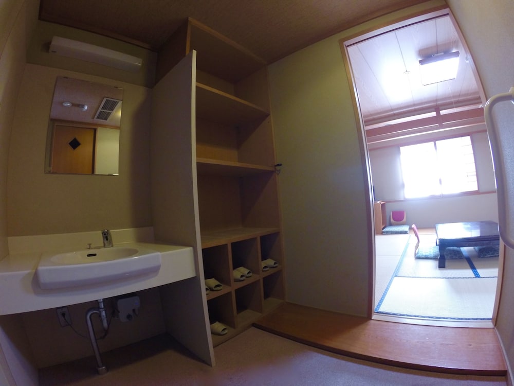Inuyama International Youth Hostel 34/34