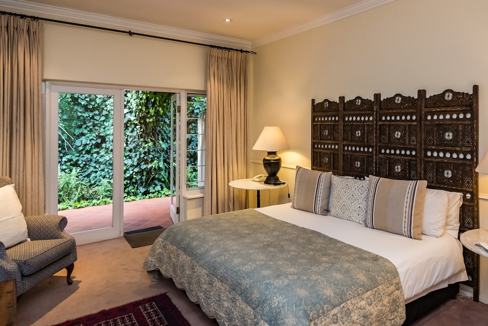 Melrose Place Guest Lodge and Conferencing 6/50