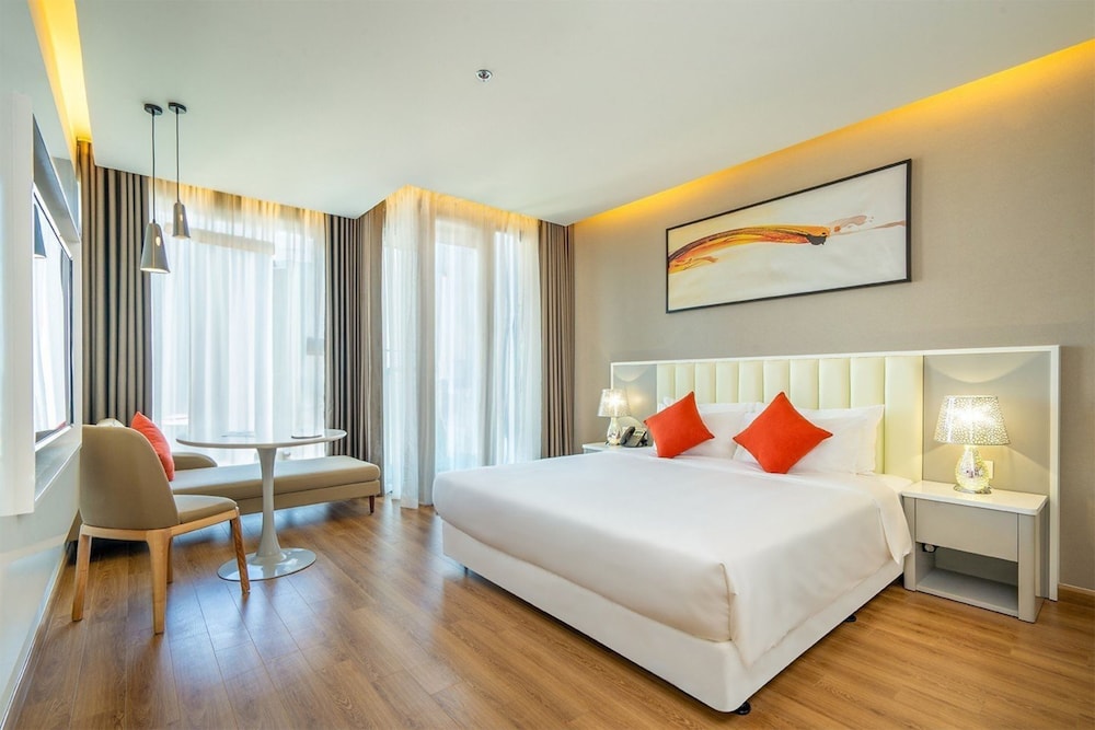 DeLaSea Ha Long Hotel 13/50