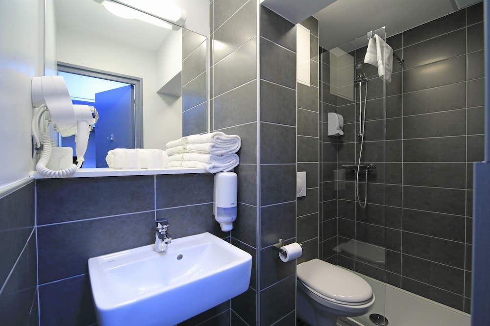 Brit Hotel Essentiel Dunkerque Gravelines 31/34