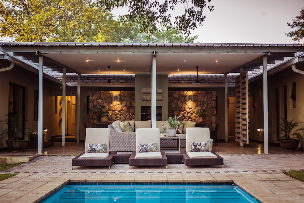 Bushveld Terrace Hotel On Kruger 6/50