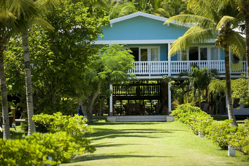 Raiatea Lodge Hotel 34/43