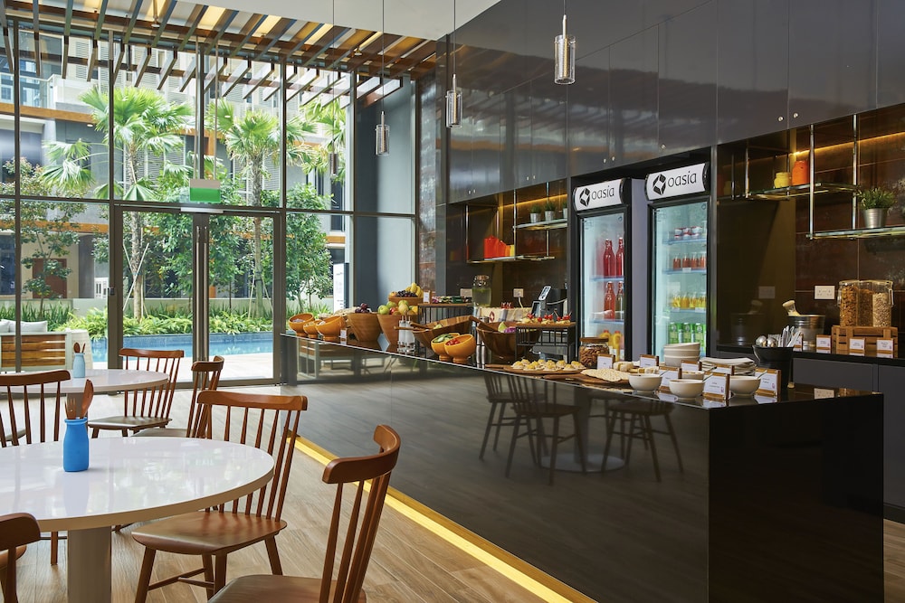 Oasia Residence Singapore 40/56