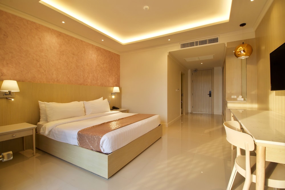 The Sea-Cret Hua Hin Hotel 14/73
