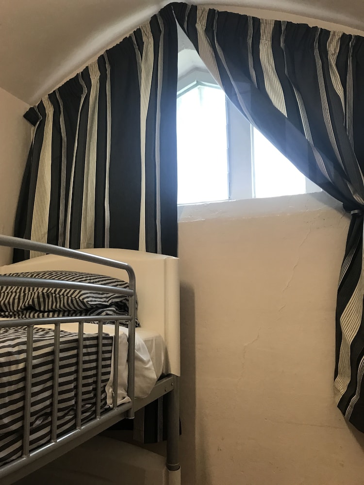 Jailhouse Accommodation 19/73