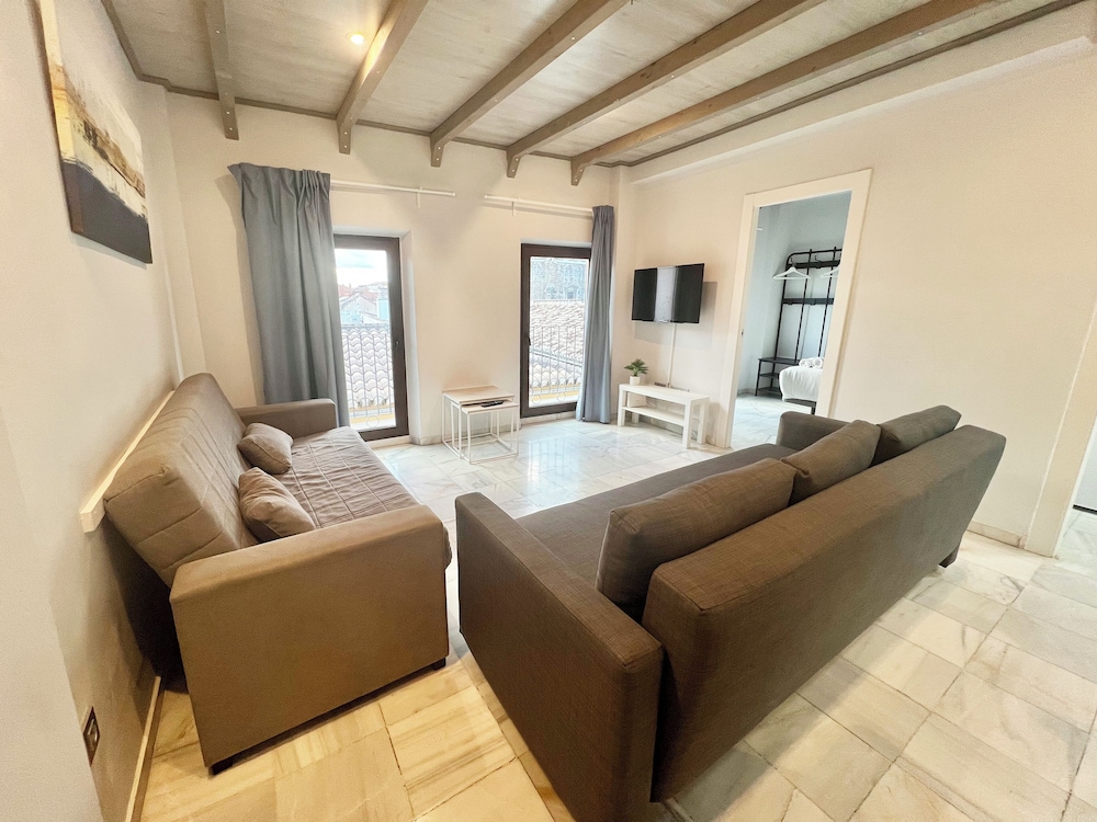 APARTAMENTOS 3000 REALEJO GRANADA CENTRO 29/40