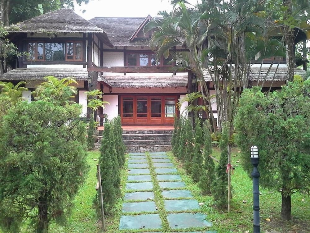Baan Klang Doi 42/44