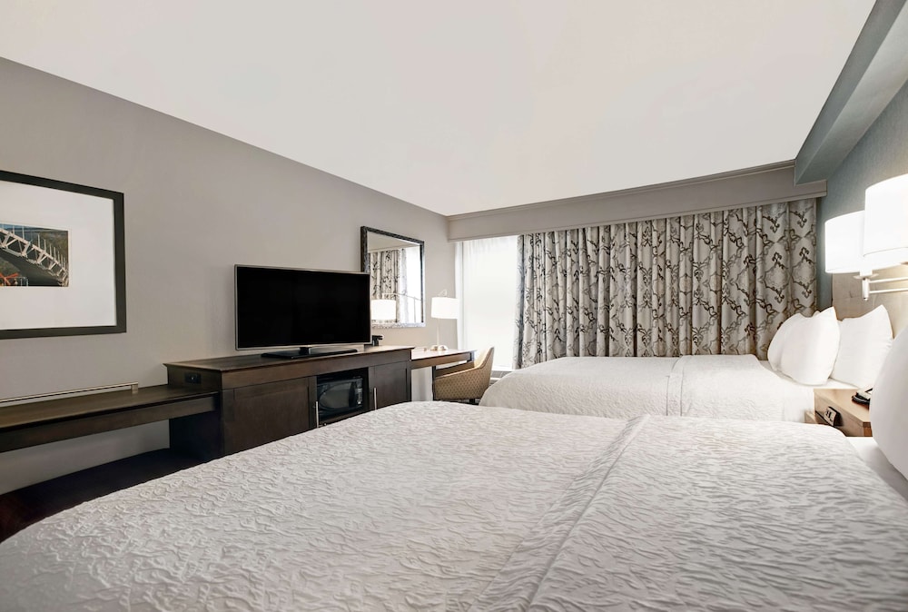 Hampton Inn Greenville I-385 Woodruff Rd. 11/45