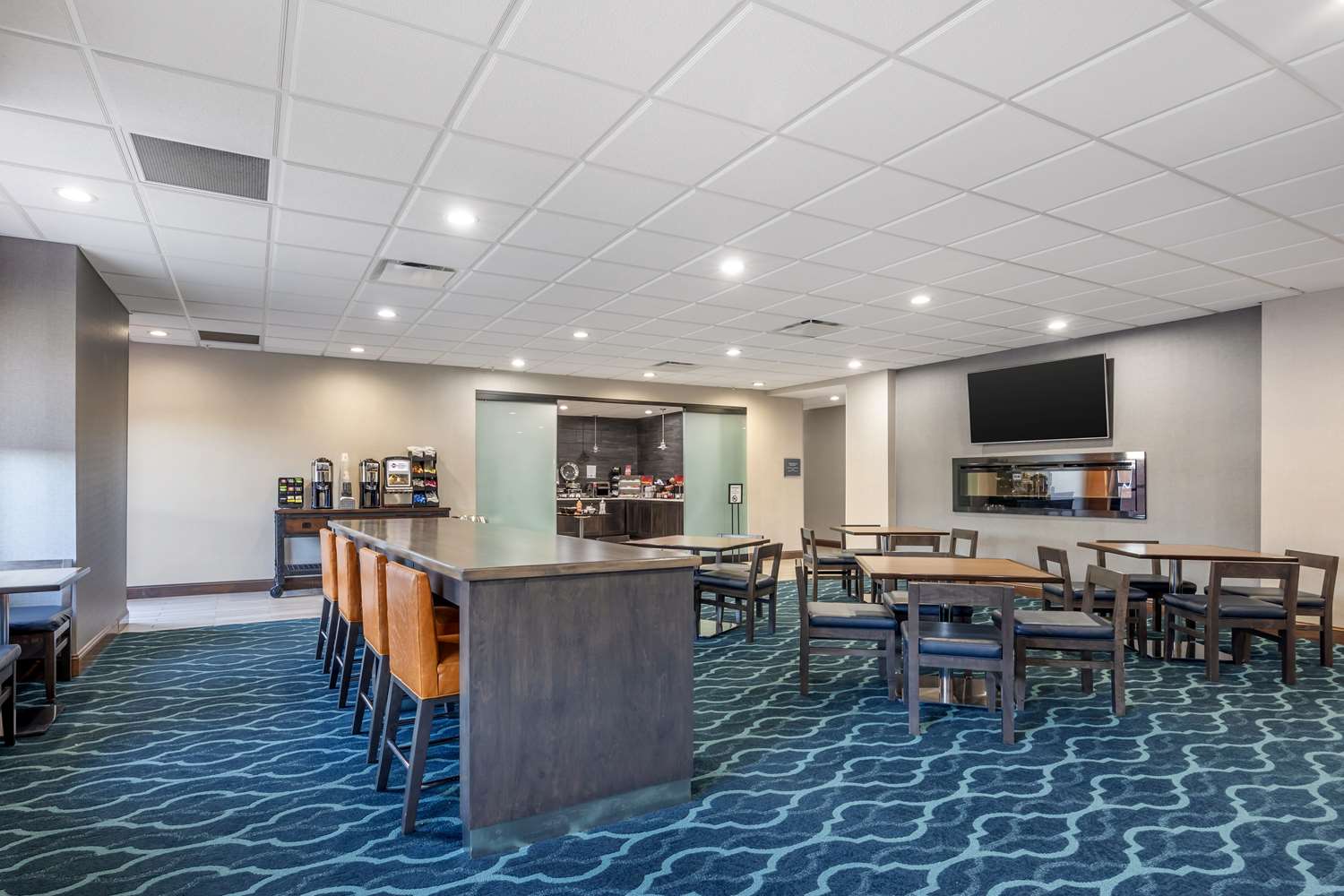 Best Western Plus Owensboro 17/19