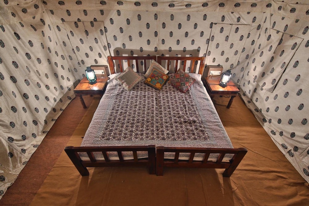 Pushkar Adventure Desert Camp 10/28