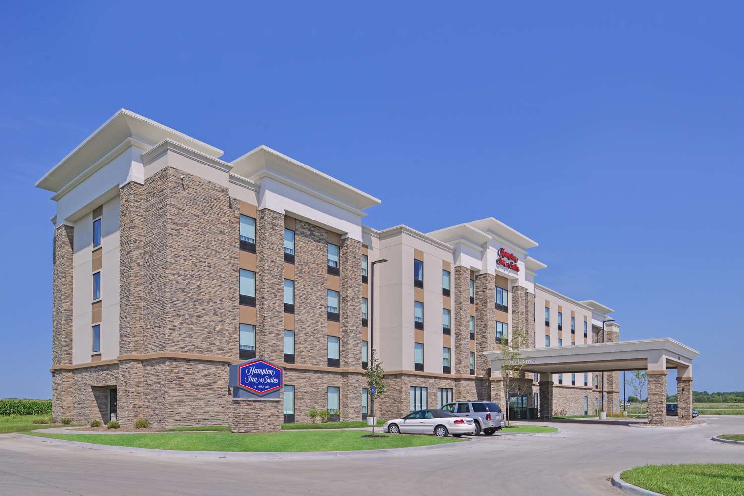 Hampton Inn And Suites Altoona Des Moines 48/52