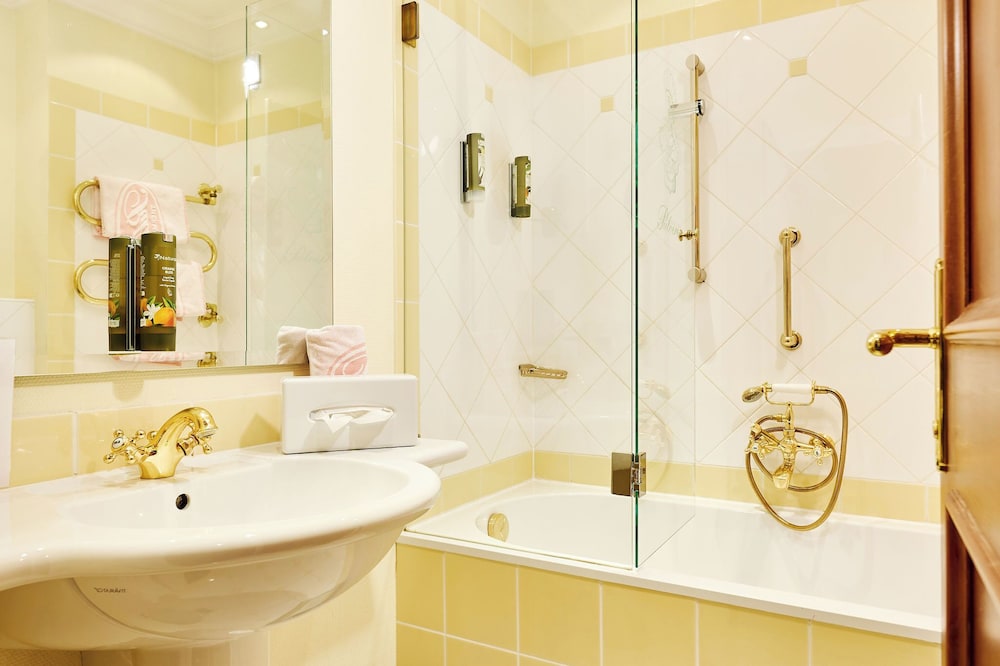 Thermenwelt Hotel Pulverer 50/50
