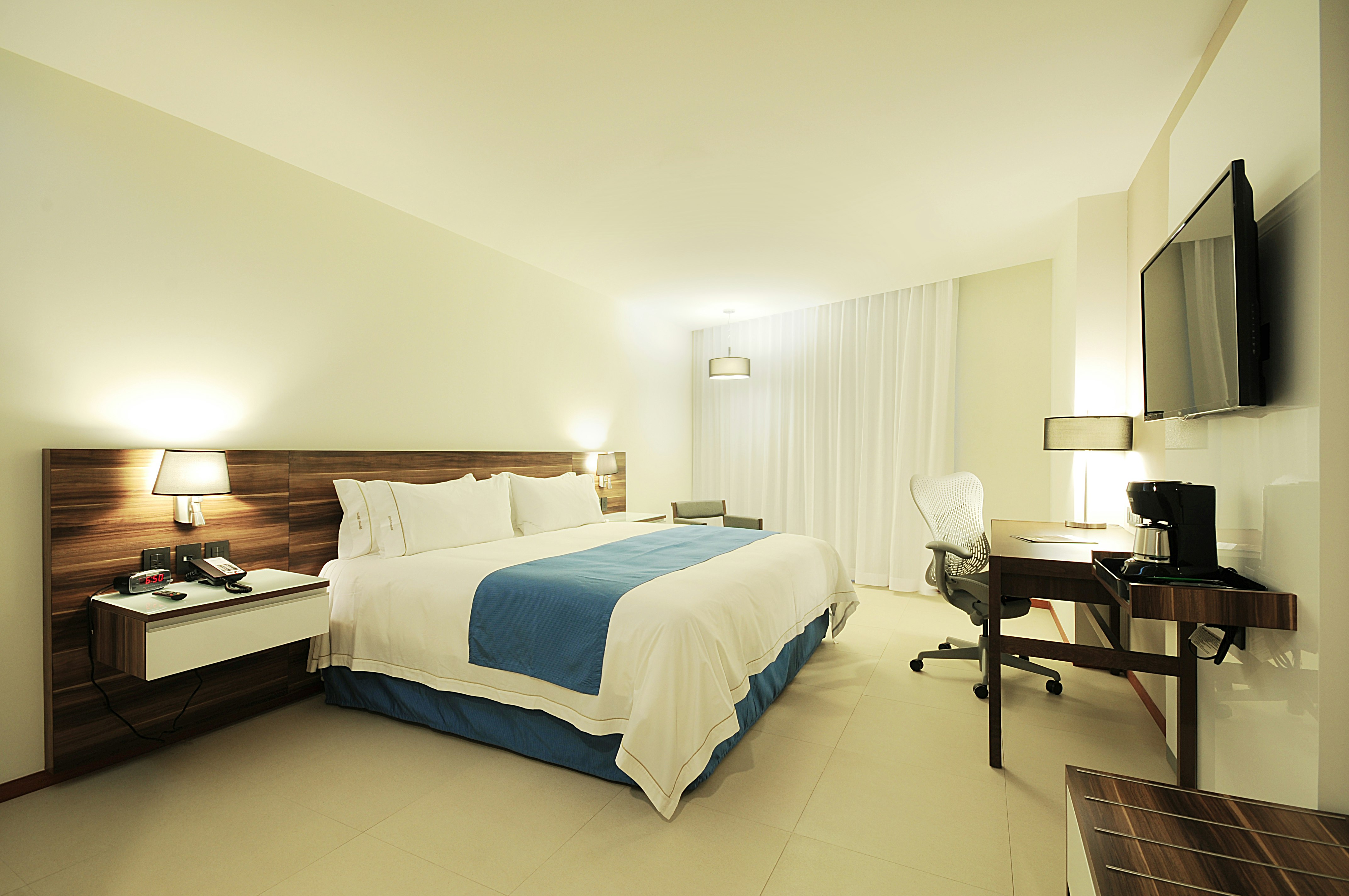 Holiday Inn Express Puerto Vallarta 16/50
