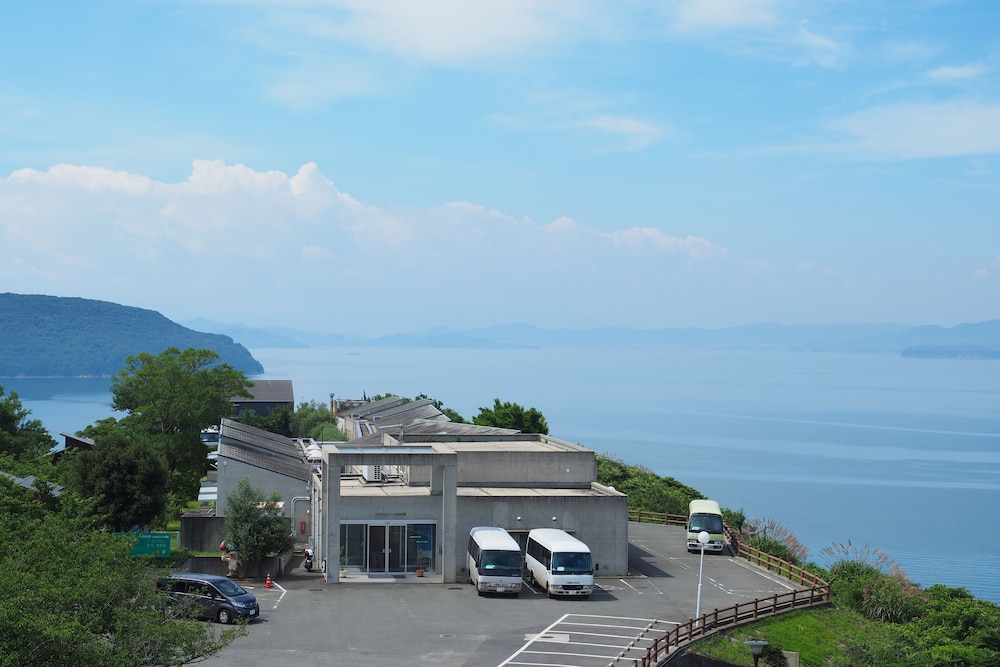 Kokumin shukusha Shodoshima 4/42