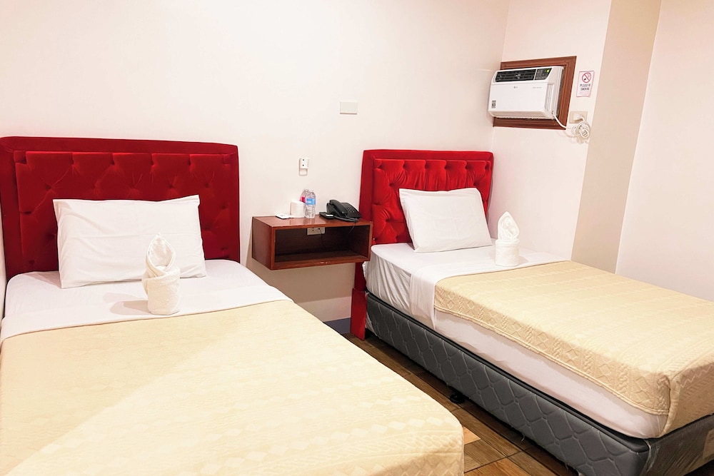 FB DORMITEL SUITES 14/50