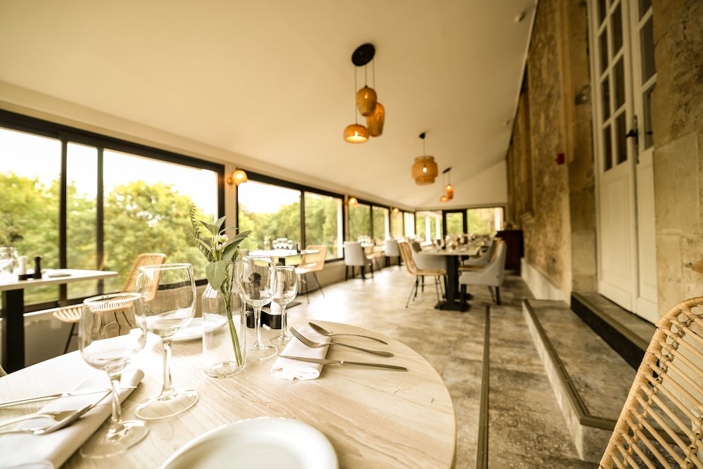 Le Chateau de Fontanges 46/68