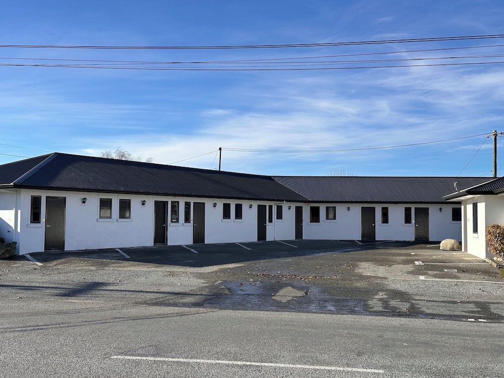 The Lakes Motel Twizel 46/51