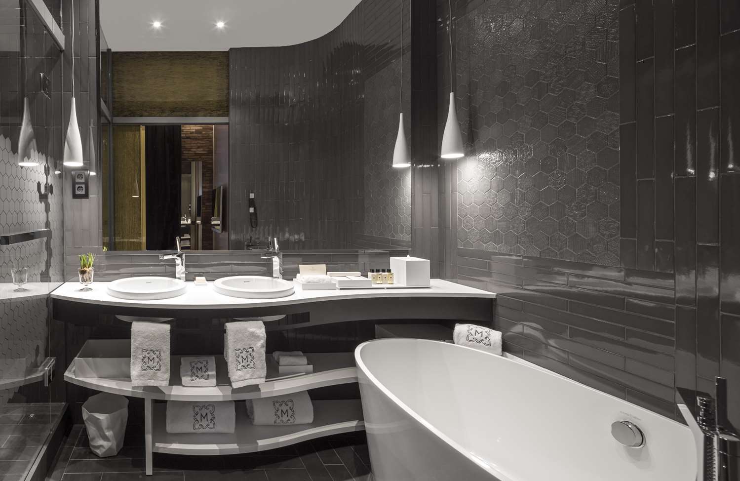 جناح جونيور بسرير كينج، Monument Hotel 4/5