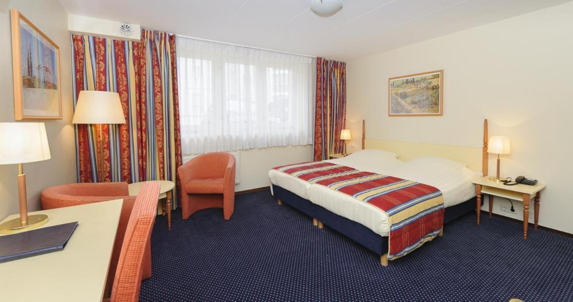 Boulevard Hotel Scheveningen 19/50