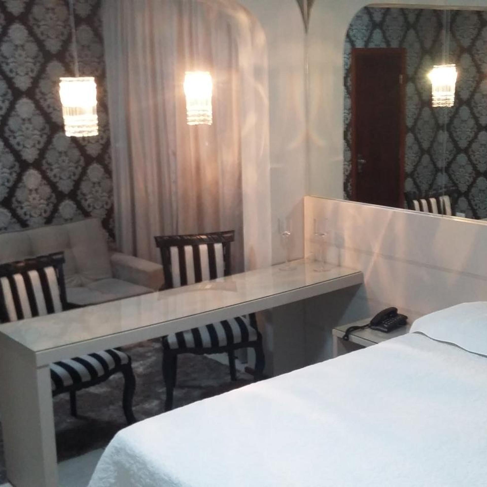Arua Hotel 38/50