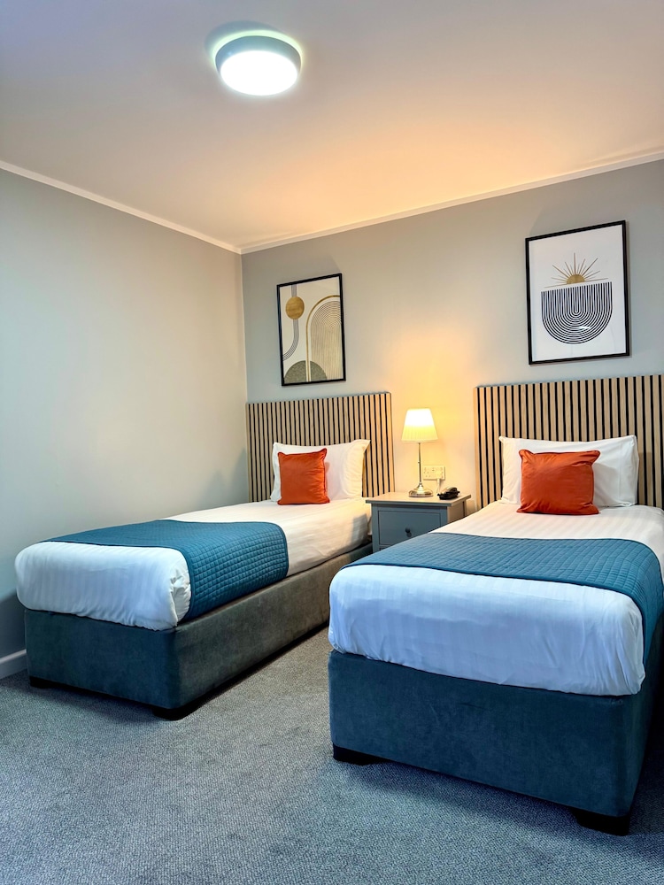 Beresford Hotel 11/58