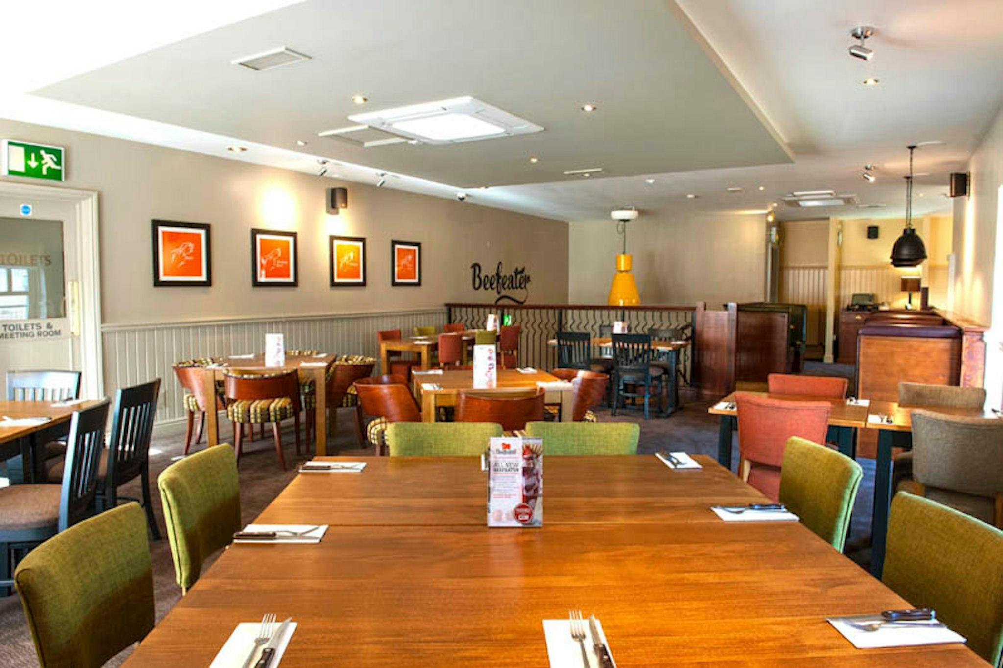 Premier Inn Worcester M5jct6 28/35