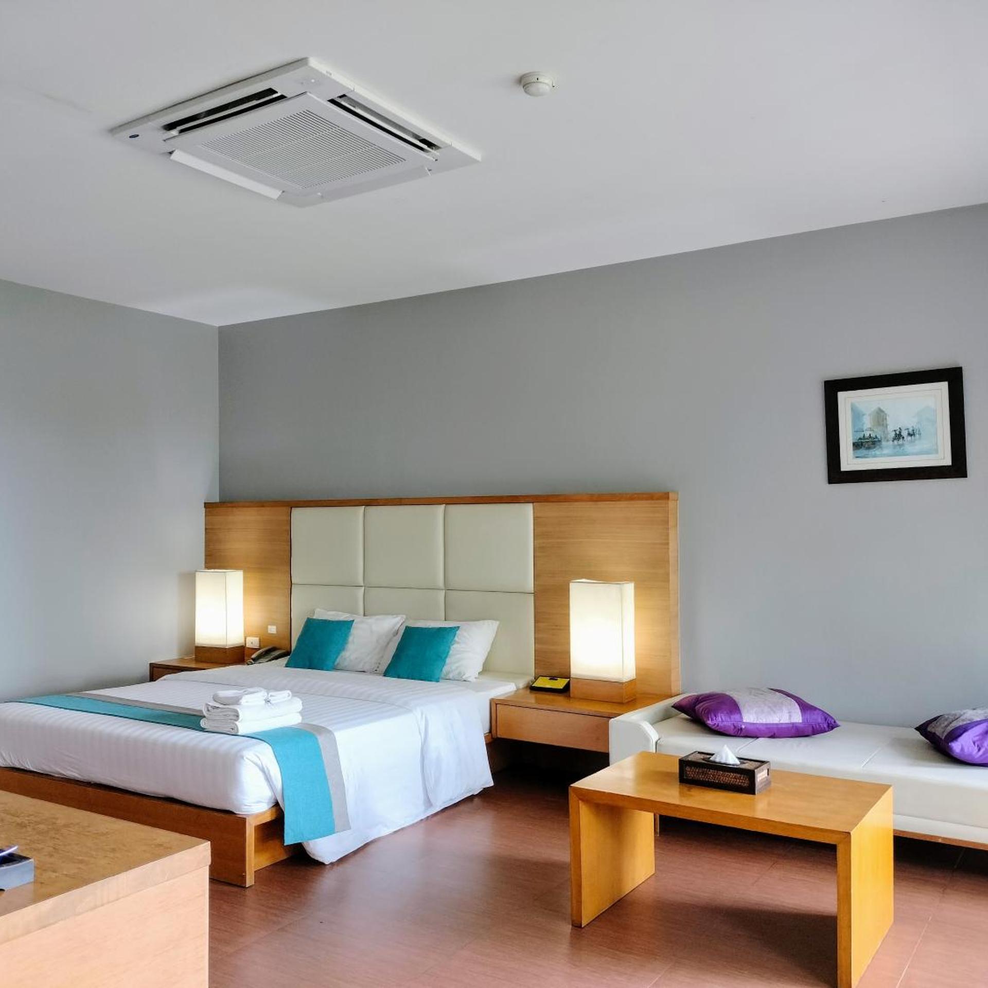 Deluxe, Suite, Sea Side, Hot Tub