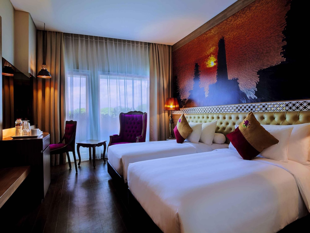 Grand Mercure Yogyakarta Adi Sucipto 24/70