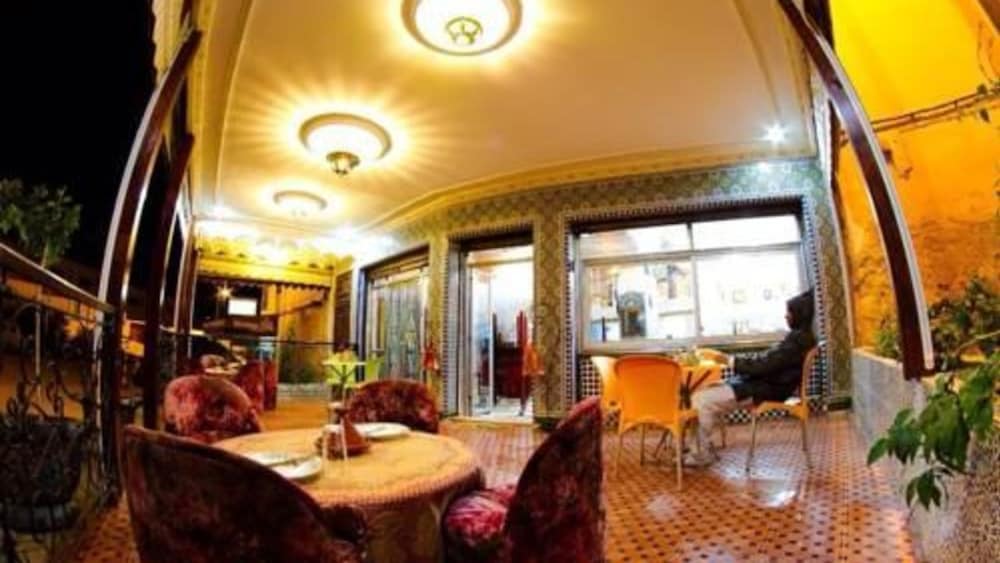 Hôtel Tijani 25/43