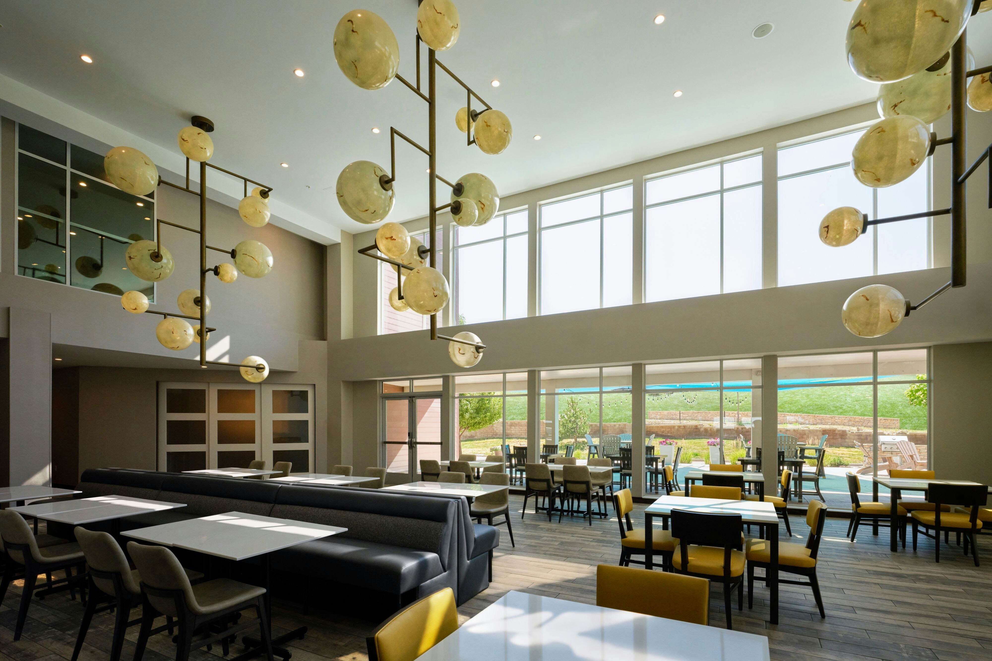 FAIRFIELD INN & SUITES BOULDER BROOMFIELD/INTERLOCKEN 33/59