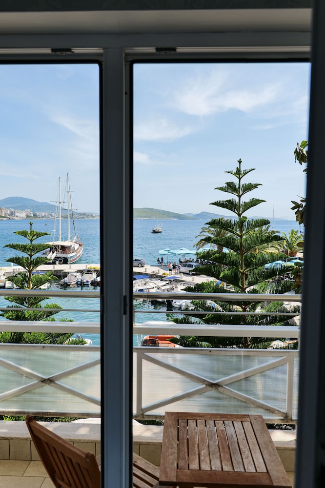 PORTO EDA HOTEL 29/55