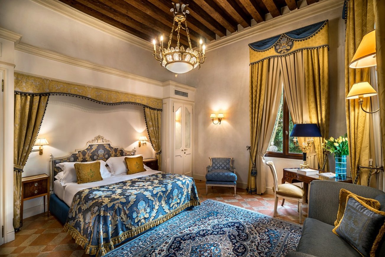 Villa Franceschi Hotel 1/23
